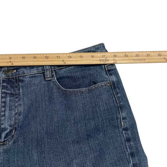 Talbots Womens Jeans Size 14 Blue Staight Leg High Rise Medium Wash Denim Jeans - Picture 10 of 13